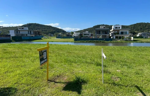 Terreno em Pedra Branca, Palhoça