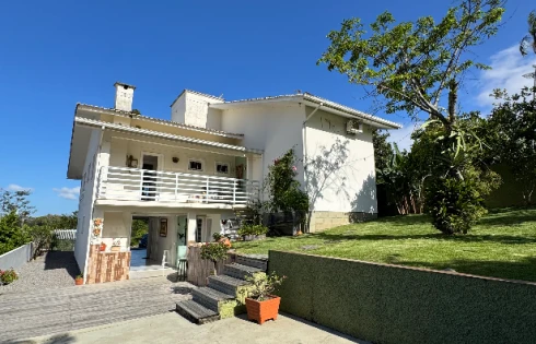 Casa em Aririú, Palhoça