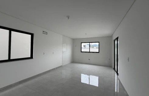 Sobrado geminado em Forquilhas, São José