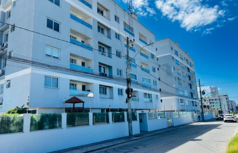 Apartamento em Aririú, Palhoça