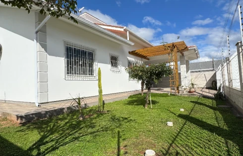 Casa em Aririú, Palhoça