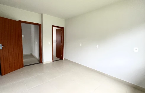 Sobrado geminado em Forquilhas, São José