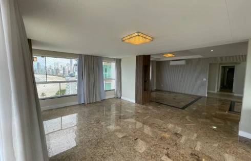 Apartamento em Centro, Balneário Camboriú