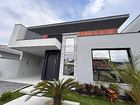 Casa 3 Quartos com 1 Suíte - Bela Vista