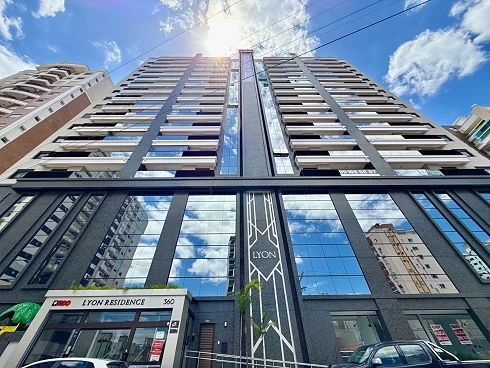 Apartamento em Kobrasol, São José