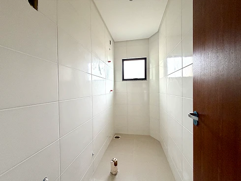 Sobrado geminado em Forquilhas, São José