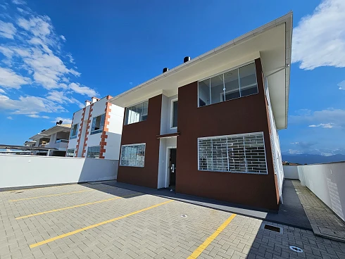 Apartamento em São Sebastião, Palhoça