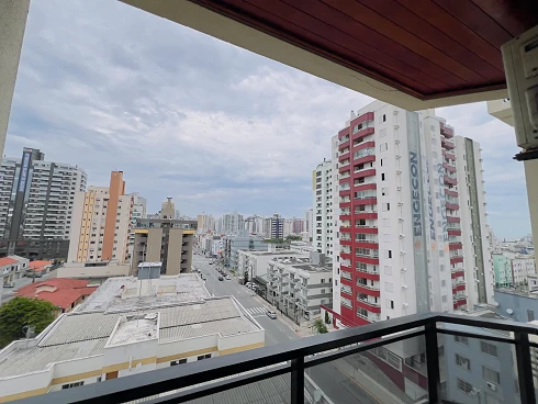 Apartamento em Kobrasol, São José