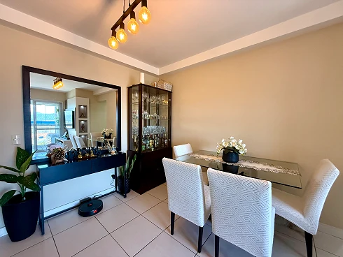 Apartamento em Praia Comprida, São José
