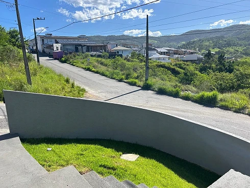 Sobrado geminado em Bela Vista, Palhoça