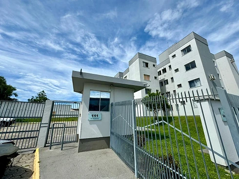 Apartamento em Serraria, São José