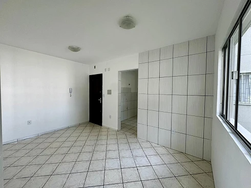 Apartamento em Serraria, São José