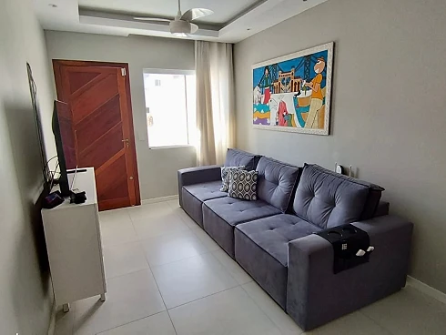 Sobrado geminado em Potecas, São José