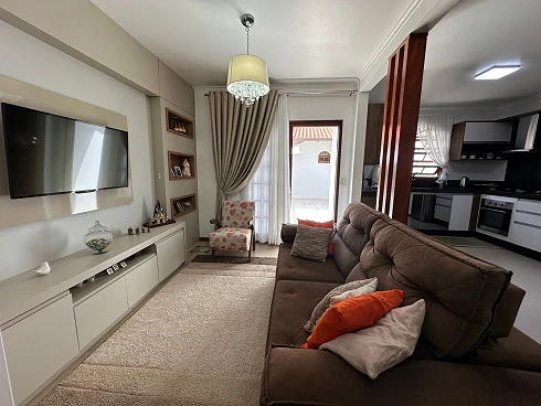 Casa em Nossa Senhora do Rosário, São José