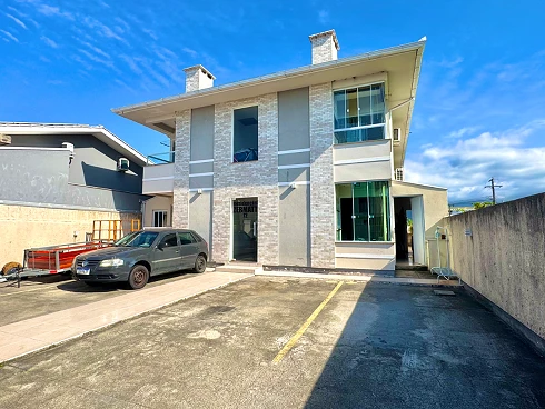 Apartamento em Nova Palhoça, Palhoça