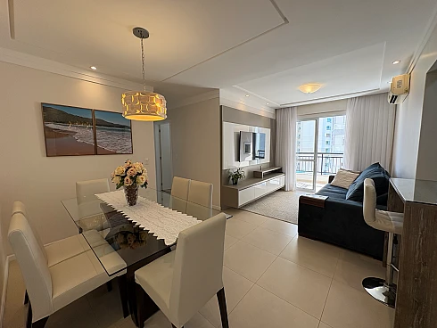 Apartamento em Kobrasol, São José