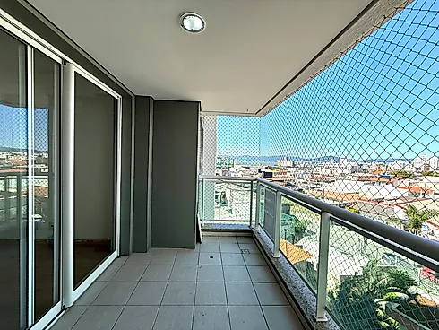 Apartamento em Barreiros, São José