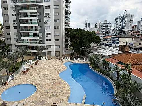 Apartamento em Barreiros, São José