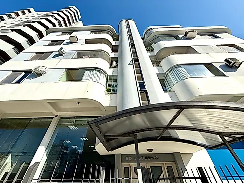 Apartamento em Kobrasol, São José