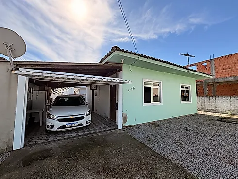 Casa em Rio Grande, Palhoça