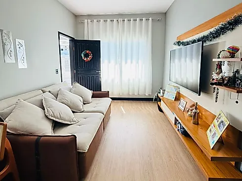 Sobrado geminado em Forquilhas, São José