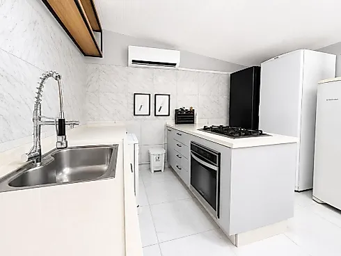 Thumbnail 19