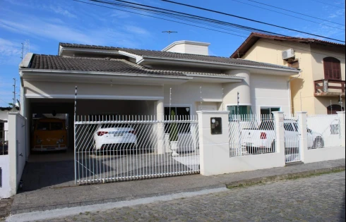 Casa em Centro, Palhoça