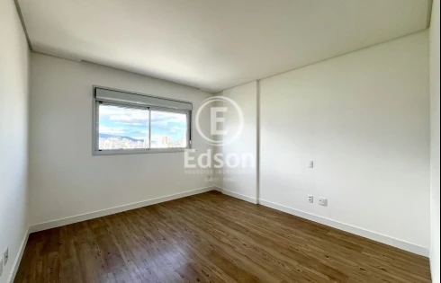 Apartamento em Estreito, Florianópolis