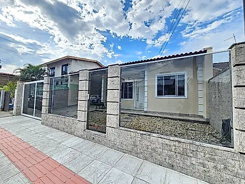 Casa com 2 quartos em Madri, Palhoça