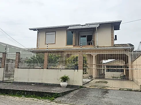 Casa com 4 quartos em Jardim Eldorado, Palhoça