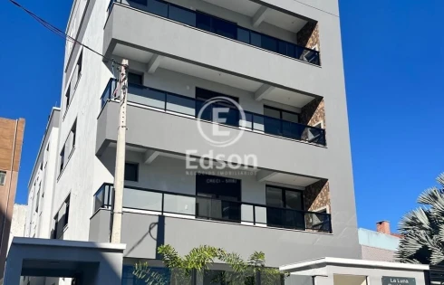 Apartamento em Flor de Nápolis, São José