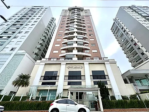 Apartamento com 2 quartos em Kobrasol, São José