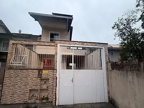 Sobrado Geminado com 2 quartos em São Sebastião, Palhoça