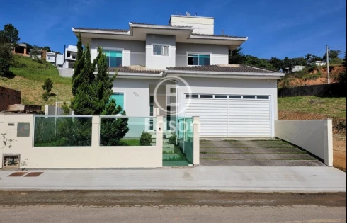 Casa com 3 quartos em Pedra Branca, Palhoça