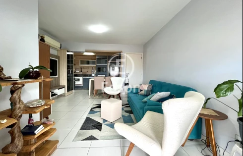 Apartamento em Praia Comprida, São José