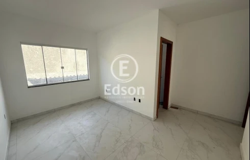 Casa geminada em Potecas, São José