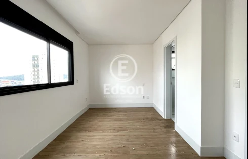 Apartamento em Kobrasol, São José