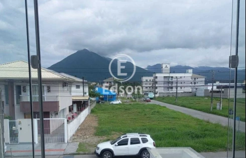 Apartamento em Nova Palhoça, Palhoça
