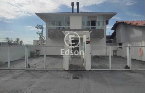 Apartamento em Nova Palhoça, Palhoça