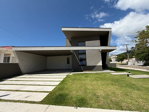 Casa em Praia de Fora, Palhoça