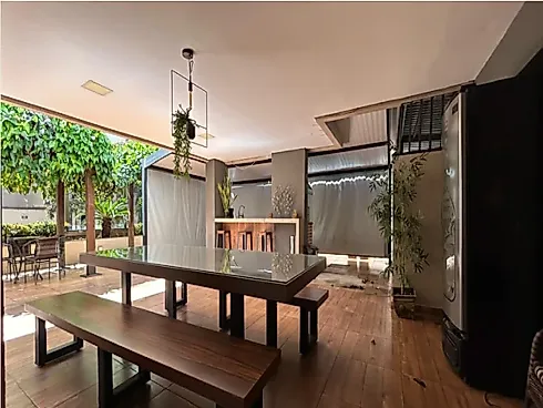 Apartamento em Setor Oeste, Goiânia