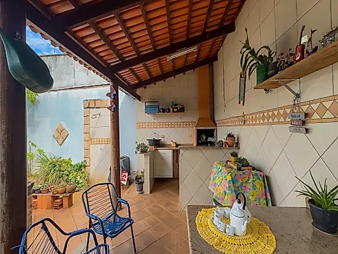 Casa em Vila Jardim São Judas Tadeu, Goiânia