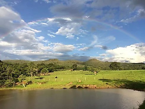 Vende-se Fazenda em Rio Quente/GO - Fazenda, Rio Quente - Foto 1