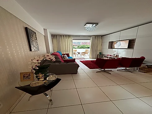 Apartamento em Setor Bueno, Goiânia