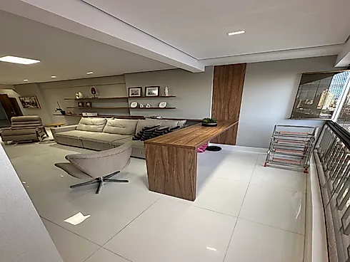 Apartamento em Setor Bueno, Goiânia