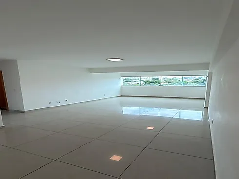 Apartamento em Vila Maria José, Goiânia