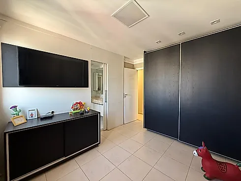 Vende-SE Apart Torre de Rhodes - Setor Oeste - Foto 34