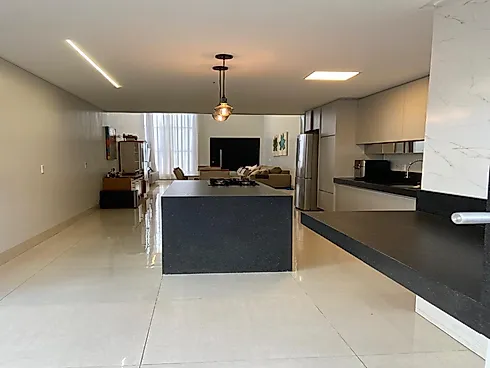 Casa em Jardim Cristal, Aparecida de Goiânia
