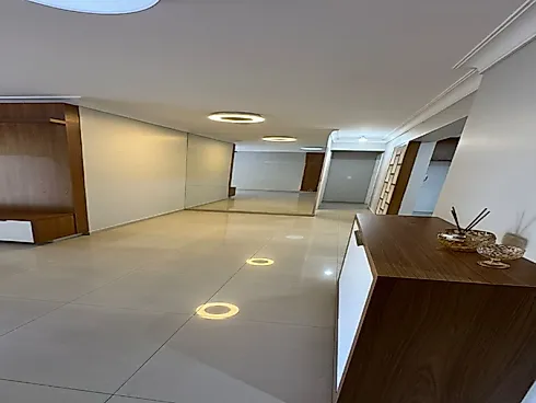 Apartamento em Setor Bueno, Goiânia