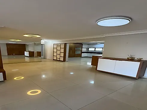 Apartamento em Setor Bueno, Goiânia